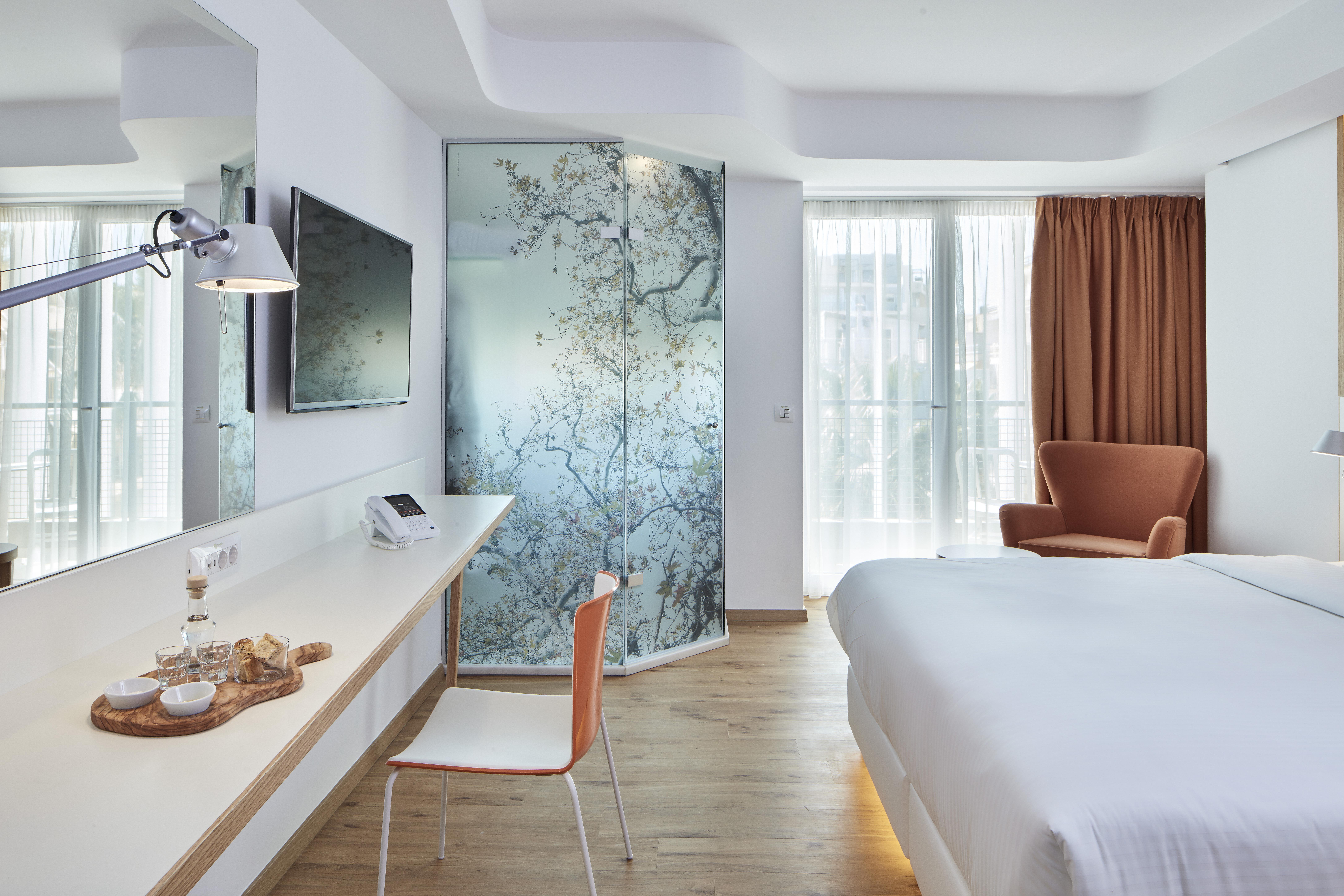 Hotel Olive Green